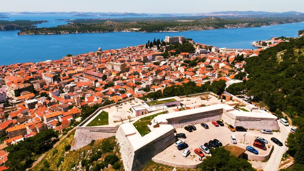 Apartments Samac Sibenik Exterior photo